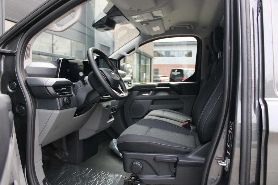 Ford E-Transit Custom 340 L2H1 Limited 65 kWh 218pk - LED - 360 Camera - B&O - ACC - Navi - Stoel/Stuurverwarming - Rijklaar