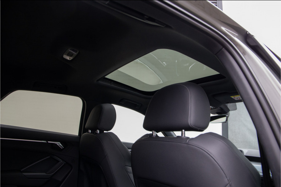 Audi Q3 Sportback 45 TFSI e Advanced Edition, S-Line int. , Pano, Camera 2021