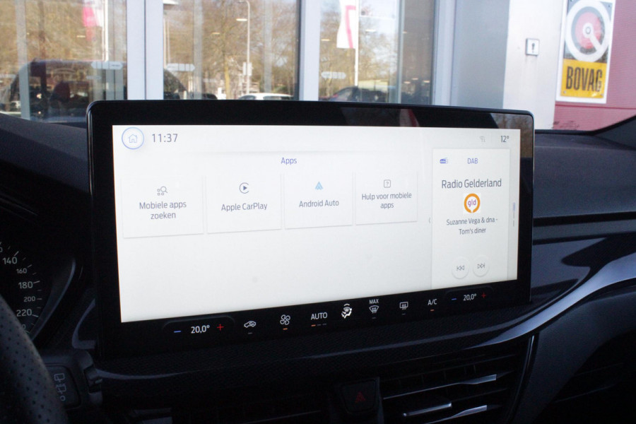 Ford FOCUS Wagon 1.0 155PK AUTOMAAT Hybrid ST LINE | ALL SEASON BANDEN | NAVIGATIE | DRAADLOZE APPLE CARPLAY/ANDROID AUTO | ADAPTIVE CRUISE CONTROL | LANE ASSIST | DODEHOEK DETECTIE | PARKEERSENSOREN VOOR + ACHTER | ACHTERUITRIJ CAMERA | LICHTMETALEN VELGEN 17" | DAB+ RADIO |