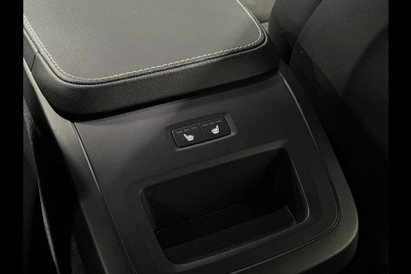 Volvo XC90 2.0 B5 AWD R-Design Open dak | Adapt. cruise | 360 camera | Stuur-/stoelverwarming | Memory | Keyless | Carplay