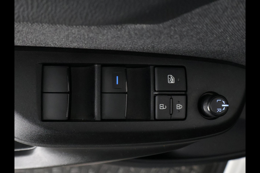 Toyota Yaris Cross 1.5 Hybrid Dynamic | Apple Carplay & AndroidAUTO | Camera | Privacy Glass |