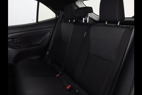 Toyota Yaris Cross 1.5 Hybrid Dynamic | Apple Carplay & AndroidAUTO | Camera | Privacy Glass |