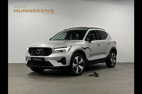 Volvo XC40 1.5 T5 Plug-in hybrid Ultimate Dark Trekhaak | Adapt. cruise | Open dak | 360 camera | Stuur-/stoelverwarming | Harman Kardon | Memory | Leder