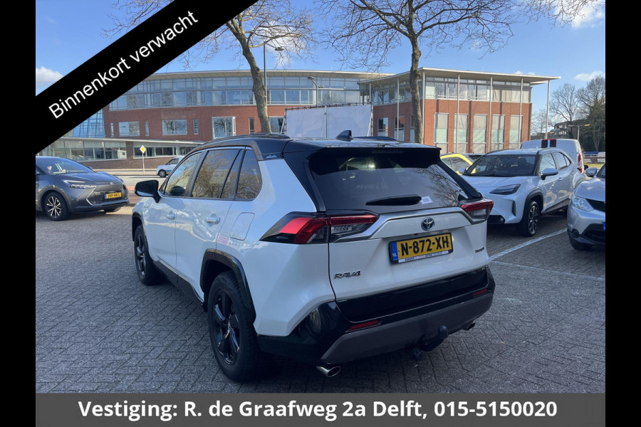 Toyota RAV4 2.5 Hybrid AWD Bi-Tone | 1650 KG trekgewicht | Trekhaak | Parkeersensoren | Apple Carplay & AndroidAUTO | Adapt.Cruise Control |