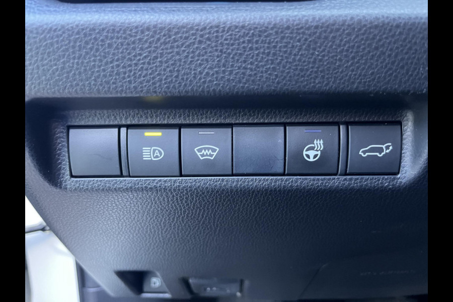 Toyota RAV4 2.5 Hybrid AWD Bi-Tone | 1650 KG trekgewicht | Trekhaak | Parkeersensoren | Apple Carplay & AndroidAUTO | Adapt.Cruise Control |