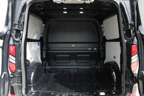 Ford Transit Custom 320 2.0 TDCI L2H1 Trend DC 6 Zits 170pk - Trekhaak - Stoel/Stuurverwarming - Cruise - 70l Tank - LED - Rijklaar
