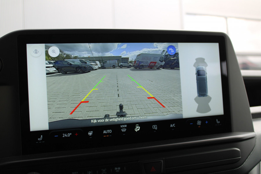 Ford Transit Custom 320 2.0 TDCI L2H1 Trend DC 6 Zits 170pk - Trekhaak - Stoel/Stuurverwarming - Cruise - 70l Tank - LED - Rijklaar