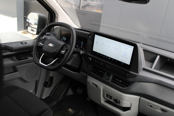 Ford Transit Custom 320 2.0 TDCI L2H1 Trend DC 6 Zits 170pk - Trekhaak - Stoel/Stuurverwarming - Cruise - 70l Tank - LED - Rijklaar