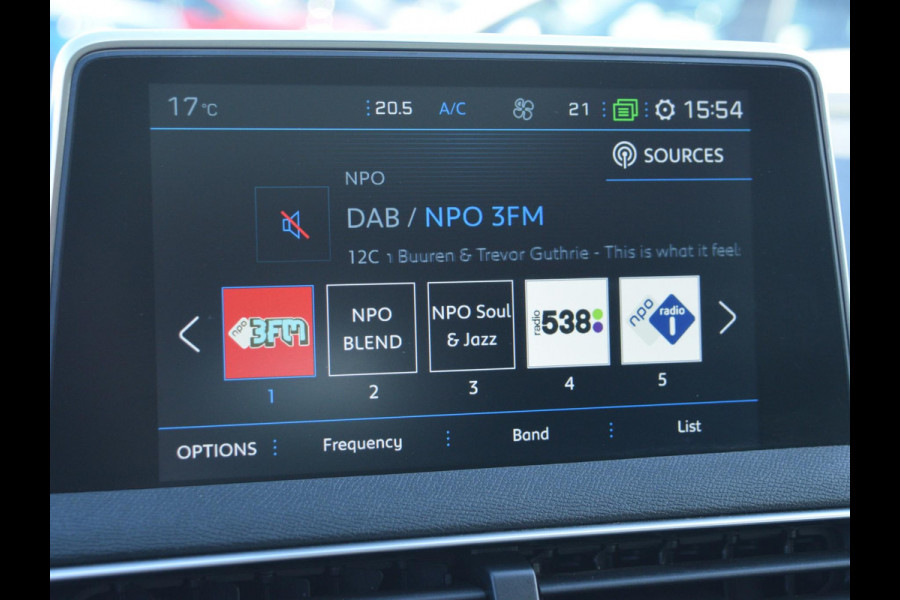 Peugeot 3008 1.6 PureTech Allure | 180 PK | AUTOMAAT | CRUISE CONTROL | NAVI | PARKEERSENSOREN MET CAMERA | SCHUIF /  KANTELDAK