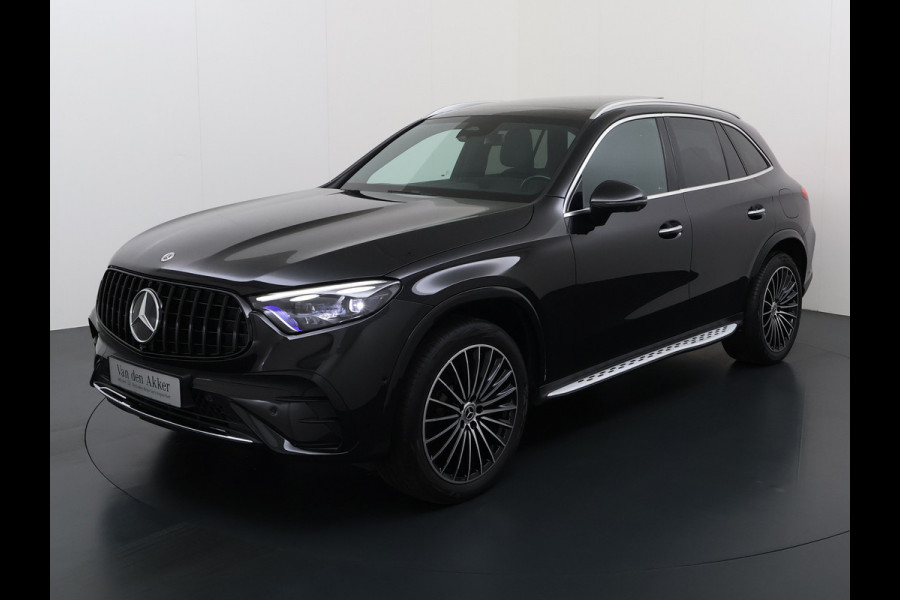 Mercedes-Benz GLC 300e AMG 4Matic // Panorama dak // Burmester // Memory // 360 Camera // 20 inch // Treeplanken // Sfeerverlichting // Keyless