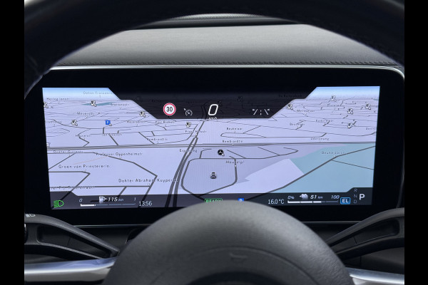 Mercedes-Benz GLC 300e AMG 4Matic // Panorama dak // Burmester // Memory // 360 Camera // 20 inch // Treeplanken // Sfeerverlichting // Keyless