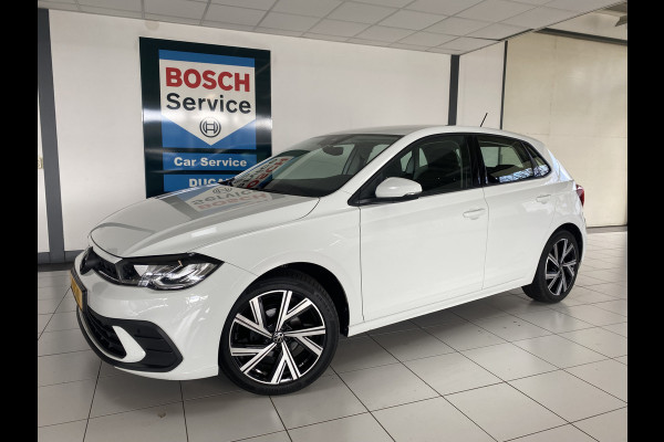 Volkswagen Polo 1.0 TSI Life automaat 5 Drs Carplay /Stoelverwarming / Navigatie / Cruise controle