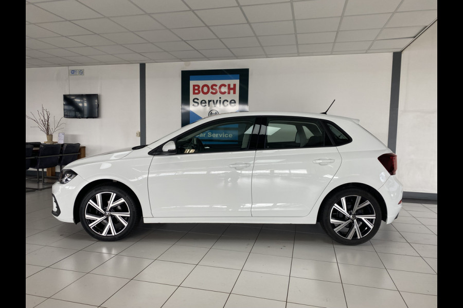 Volkswagen Polo 1.0 TSI Life automaat 5 Drs Carplay /Stoelverwarming / Navigatie / Cruise controle