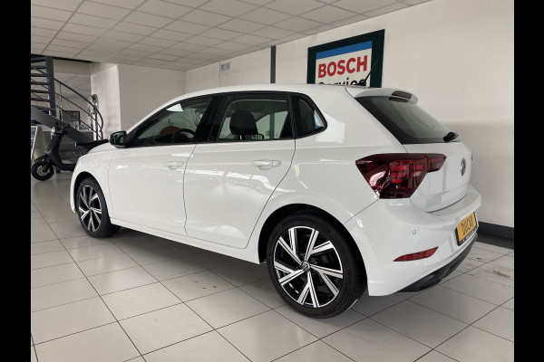Volkswagen Polo 1.0 TSI Life automaat 5 Drs Carplay /Stoelverwarming / Navigatie / Cruise controle