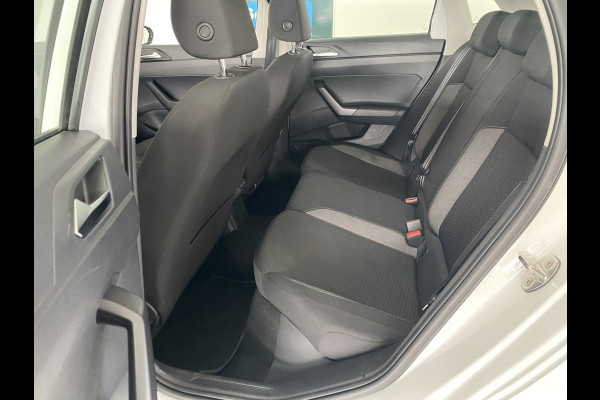 Volkswagen Polo 1.0 TSI Life automaat 5 Drs Carplay /Stoelverwarming / Navigatie / Cruise controle