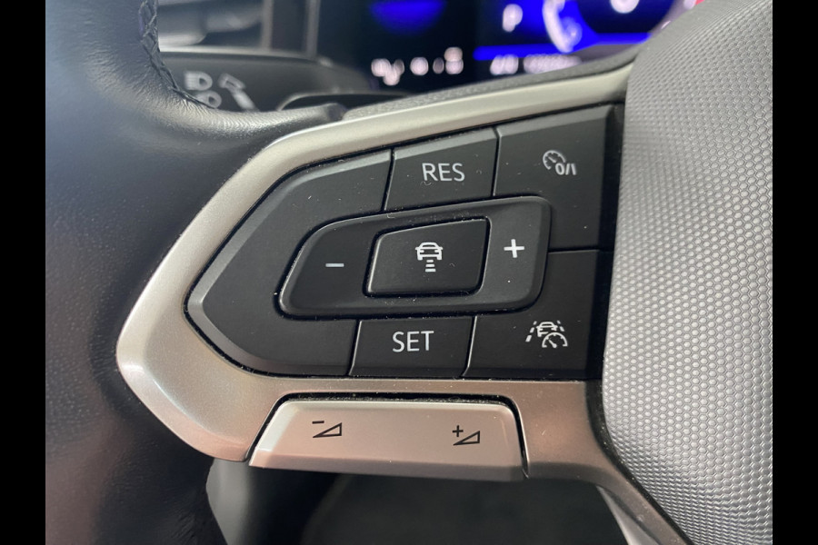 Volkswagen Polo 1.0 TSI Life automaat 5 Drs Carplay /Stoelverwarming / Navigatie / Cruise controle