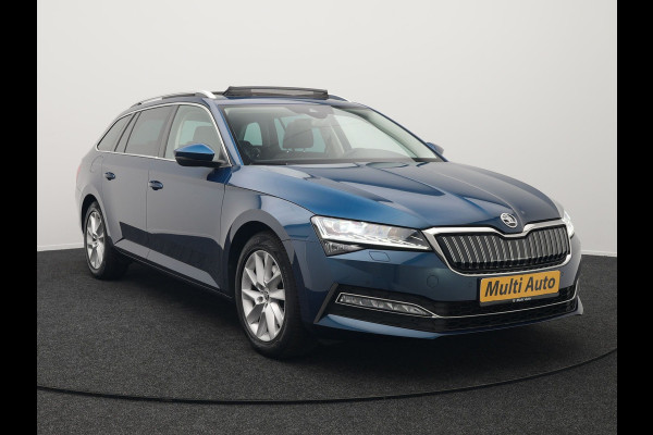 Škoda Superb Combi TSI iV Business Edition Plus Plug In Hybrid 218pk Dealer O.H. PHEV | Panodak | Cruise Control | Sportstoelen Memory & Verwarmd | Crystal LED | Apple Carplay | Virtual | DAB