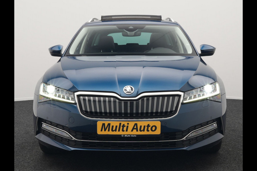 Škoda Superb Combi TSI iV Business Edition Plus Plug In Hybrid 218pk Dealer O.H. PHEV | Panodak | Cruise Control | Sportstoelen Memory & Verwarmd | Crystal LED | Apple Carplay | Virtual | DAB