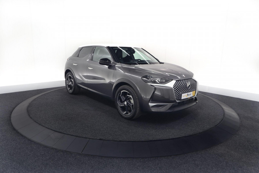 DS DS 3 Crossback 50 kwh e-Tense So Chic | Camera| Dodehoekdetectie | Head-Up Display | Apple Carplay | Stoelverwarming | SOH = 93.5%