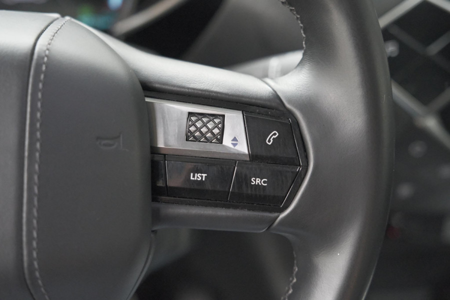 DS DS 3 Crossback 50 kwh e-Tense So Chic | Camera| Dodehoekdetectie | Head-Up Display | Apple Carplay | Stoelverwarming | SOH = 93.5%