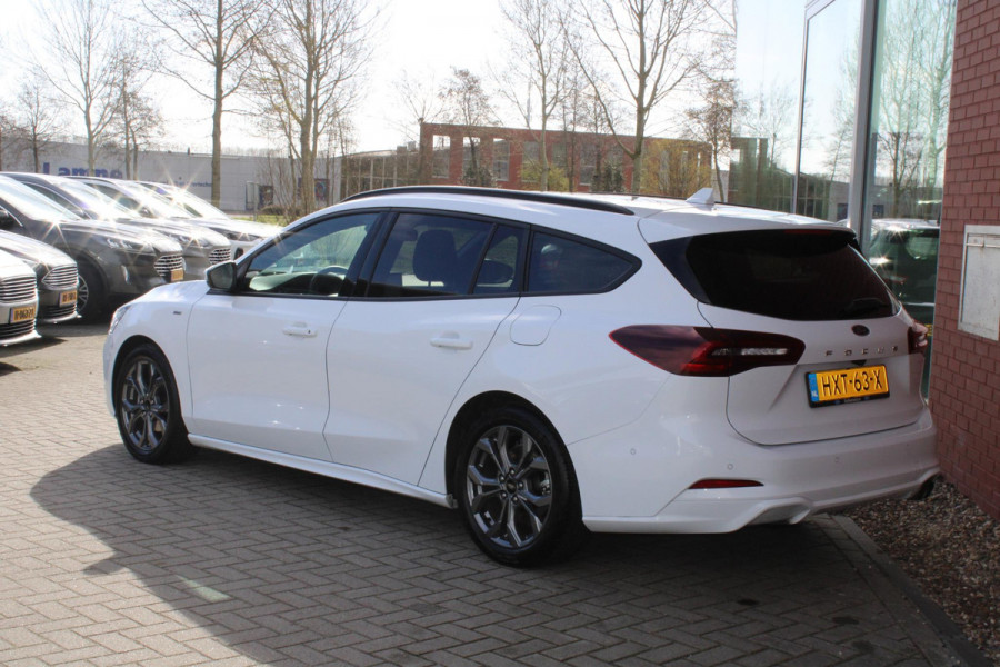 Ford FOCUS Wagon 1.0 EcoBoost Hybrid ST Line | AGR-stoelen | Driver Assistance Pack | Winter Pack