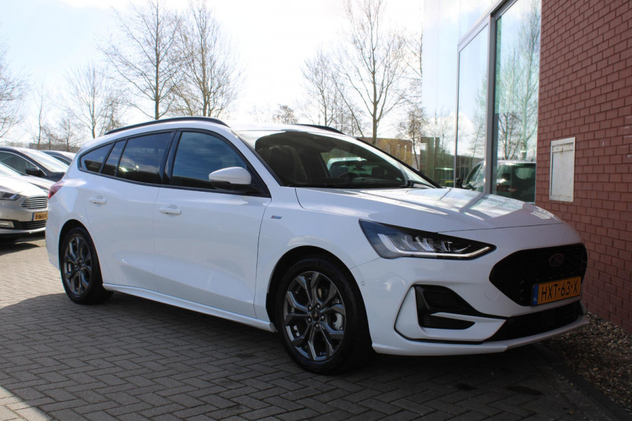 Ford FOCUS Wagon 1.0 EcoBoost Hybrid ST Line | AGR-stoelen | Driver Assistance Pack | Winter Pack