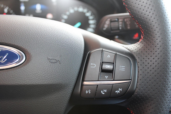 Ford FOCUS Wagon 1.0 EcoBoost Hybrid ST Line | AGR-stoelen | Driver Assistance Pack | Winter Pack