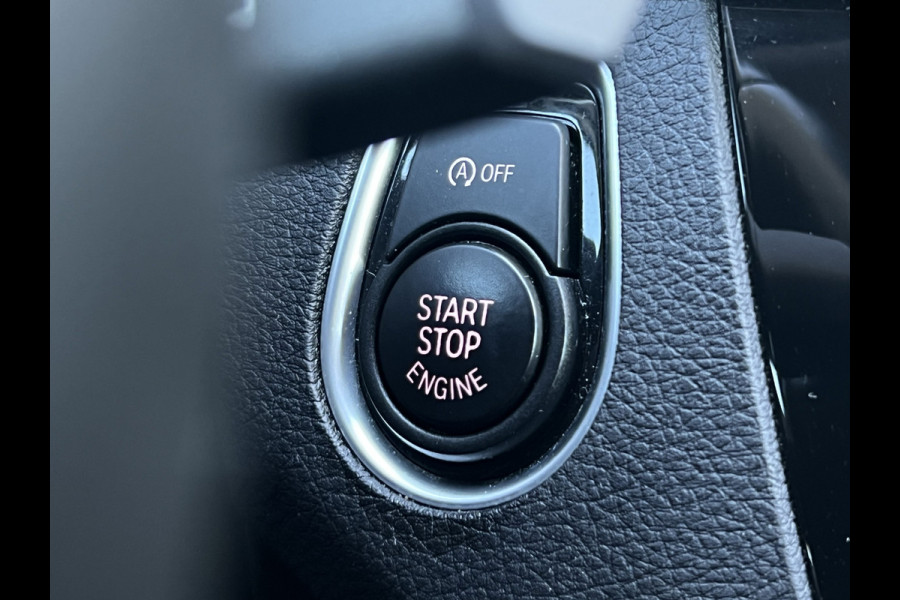 BMW 1-serie 118i Executive | Clima | LED | 17 inch