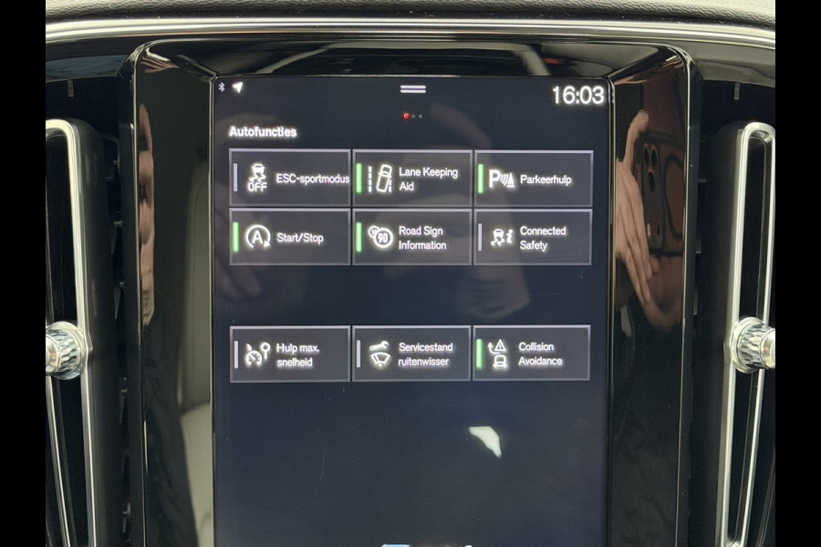 Volvo XC40 2.0 T4 Automaat Pdc Clima Cruise Trekhaak Led Dab+ Bluetooth Leder