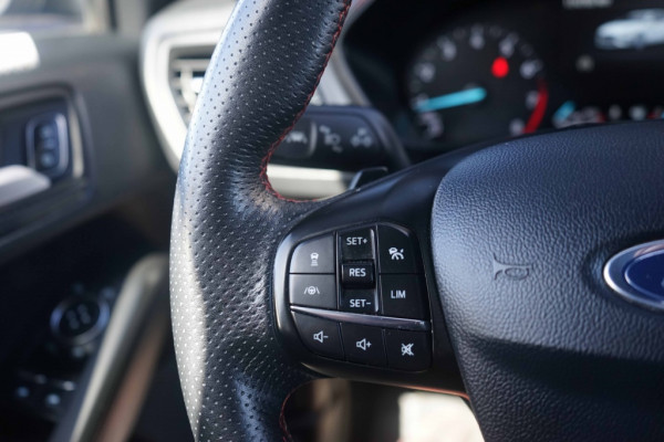 Ford FOCUS Wagon ST-Line 125PK Automaat ACC Dynamic-blauw