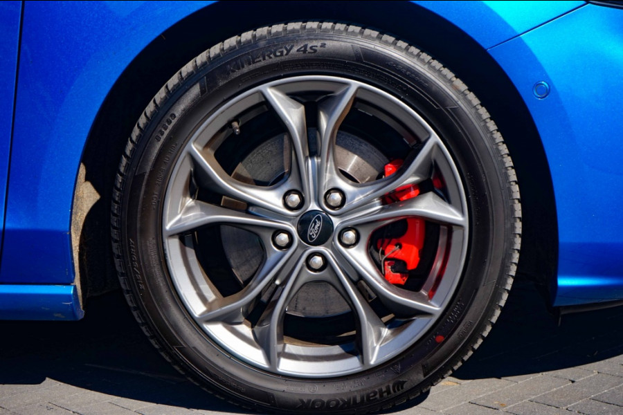 Ford FOCUS Wagon ST-Line 125PK Automaat ACC Dynamic-blauw