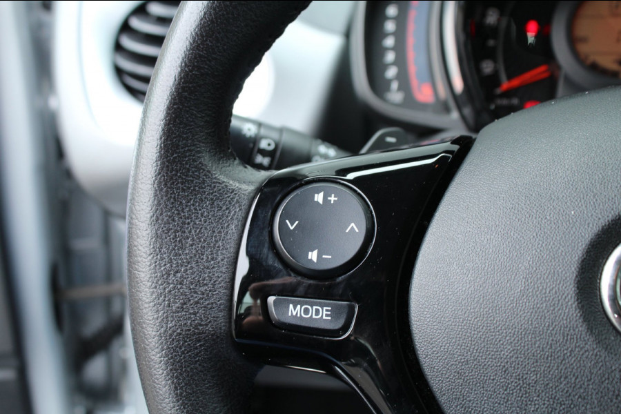 Toyota Aygo 1.0 VVT-i 72pk x-play AUTOMAAT NL-Auto NAP