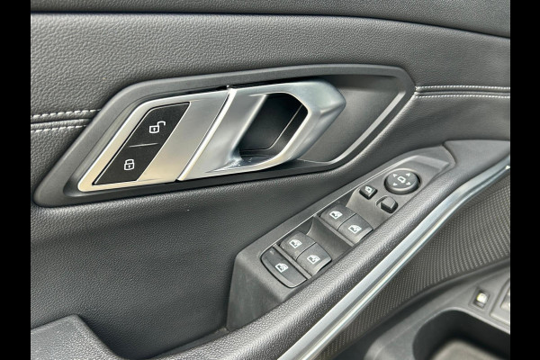 BMW 3 Serie Touring 320e BusinessEditionPlus M-Pakket Schuifdak Leder Carplay !!NIEUWBINNEN!!