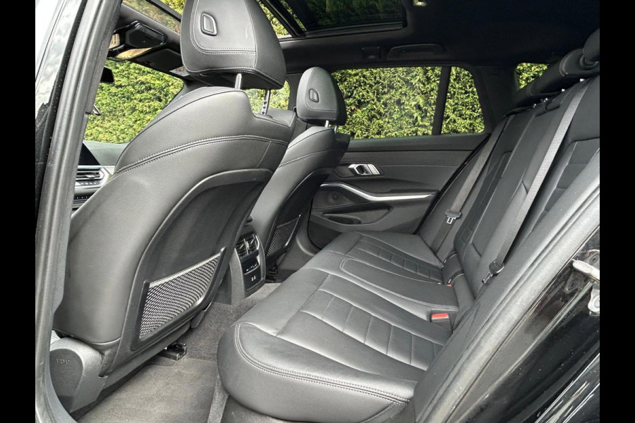 BMW 3 Serie Touring 320e BusinessEditionPlus M-Pakket Schuifdak Leder Carplay !!NIEUWBINNEN!!