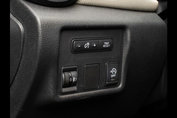 Nissan Micra 0.9 IG-T N-Connecta Sport (NAVI,CAMERA,PDC,CLIMATE,CRUISE,GETINT,ELEKTRISCH PAKKET,SPORTSTOELEN,LM VELGEN)