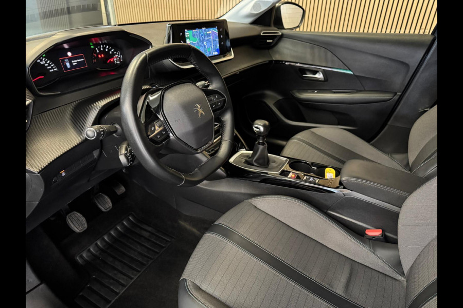 Peugeot 208 1.2 PureTech 100PK Allure Pack | Carplay | Camera | PDC | LED | Keyless | Incl. garantie