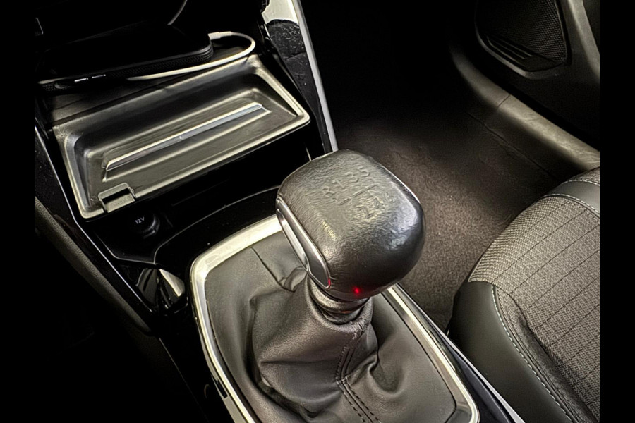 Peugeot 208 1.2 PureTech 100PK Allure Pack | Carplay | Camera | PDC | LED | Keyless | Incl. garantie