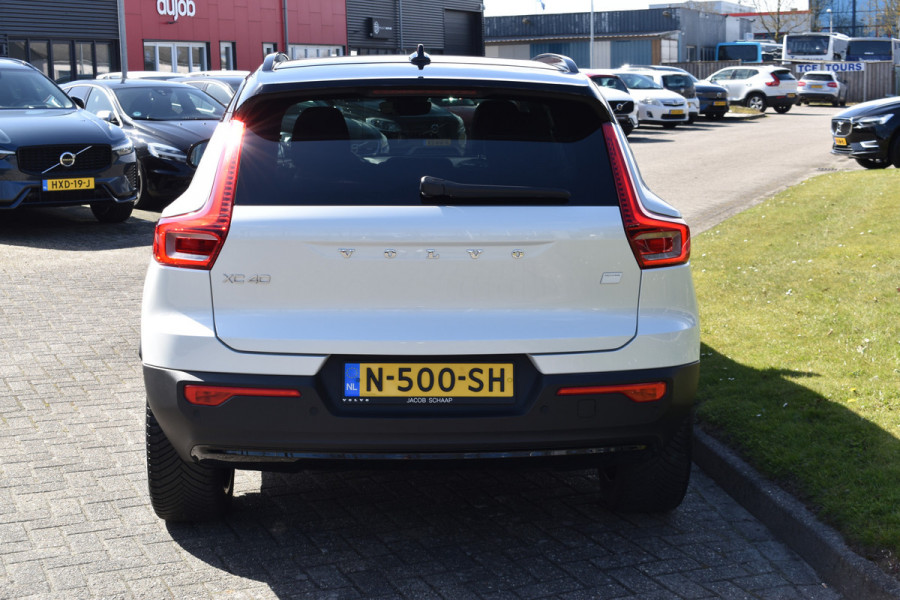 Volvo XC40 Recharge Pro | Panodak | H&K | ACC | All seasons | Stuurverwarming | 360 Camera