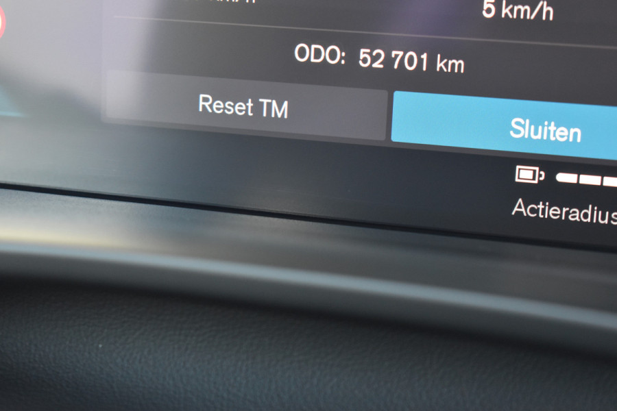 Volvo XC40 Recharge Pro | Panodak | H&K | ACC | All seasons | Stuurverwarming | 360 Camera