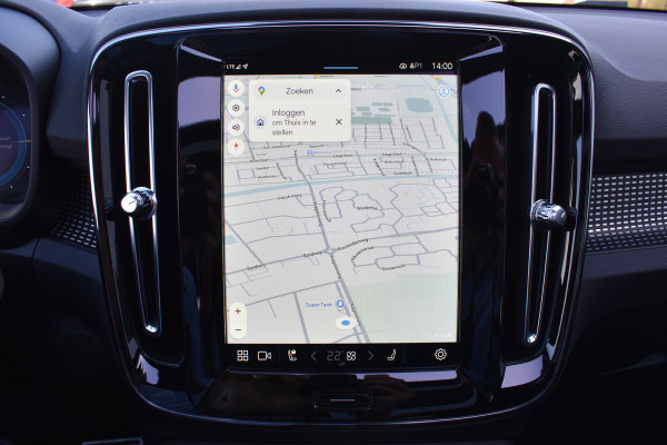 Volvo XC40 Recharge Pro | Panodak | H&K | ACC | All seasons | Stuurverwarming | 360 Camera
