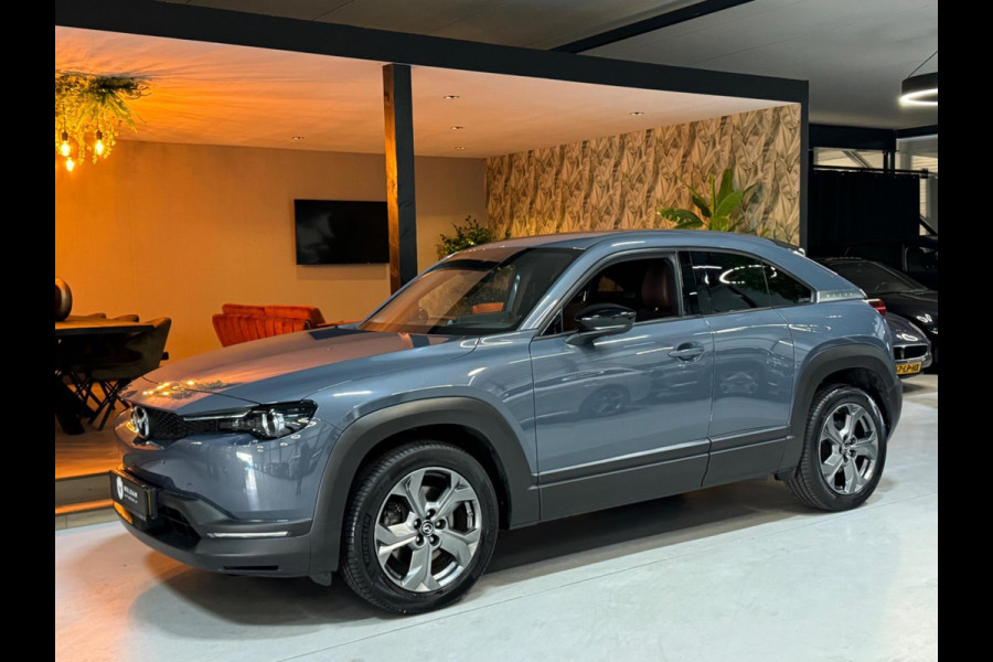 Mazda MX-30 E-SkyActiv 145 First Edition 36 kWh Garantie NAP Memory Camera StoelVW Dodehoek PDC ACC DAB Clima Navi Rijklaar