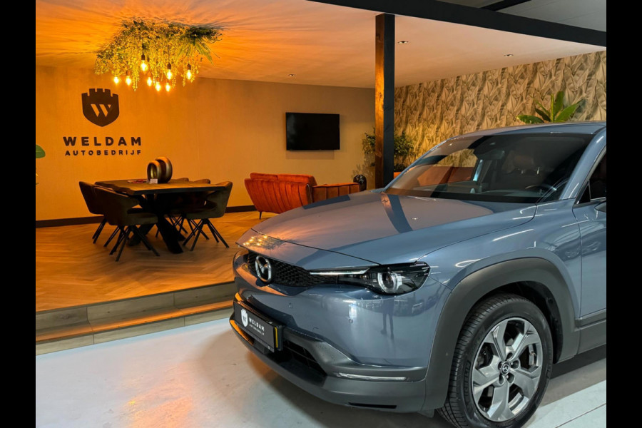 Mazda MX-30 E-SkyActiv 145 First Edition 36 kWh Garantie NAP Memory Camera StoelVW Dodehoek PDC ACC DAB Clima Navi Rijklaar
