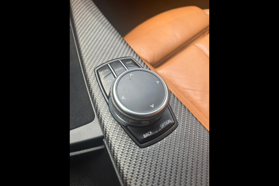 BMW 3-serie 330i M Sport Edition, LANE ASSIST, DEALER ONDERHOUDEN, NIEUWSTAAT!