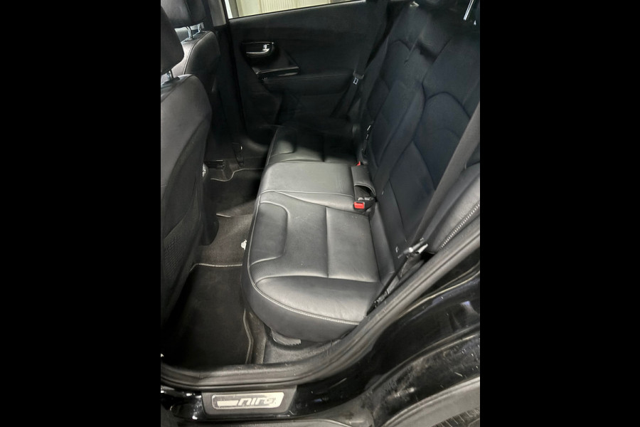Kia Niro 1.6 GDi Hybrid ExecutiveLine Navi | Clima | Cruise |Camera | Leer | Open dak