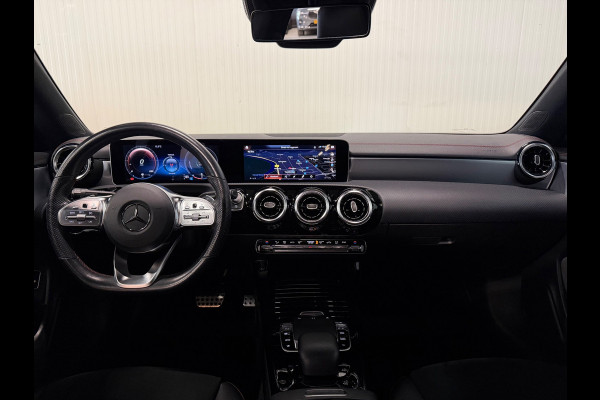 Mercedes-Benz CLA-Klasse 200 Premium Plus | NAP | PANO | AMG | CAMERA | NIGHT