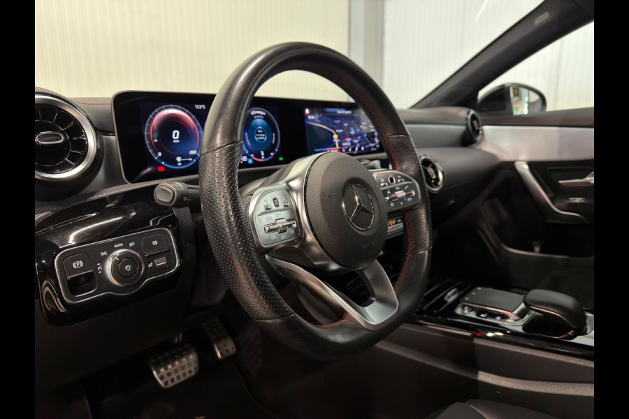 Mercedes-Benz CLA-Klasse 200 Premium Plus | NAP | PANO | AMG | CAMERA | NIGHT