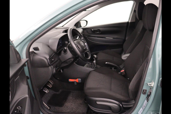 Hyundai Bayon 1.0 T-GDI Premium | Stoelverwarming | Trekhaak | Camera | Carplay | Stuurverwarming | Bose Sound | Navigatie | Keyless | Park Assist | Full LED | Digital Cockpit