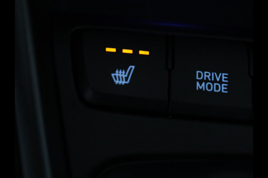 Hyundai Bayon 1.0 T-GDI Premium | Stoelverwarming | Trekhaak | Camera | Carplay | Stuurverwarming | Bose Sound | Navigatie | Keyless | Park Assist | Full LED | Digital Cockpit