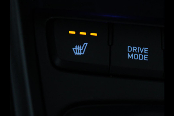 Hyundai Bayon 1.0 T-GDI Premium | Stoelverwarming | Trekhaak | Camera | Carplay | Stuurverwarming | Bose Sound | Navigatie | Keyless | Park Assist | Full LED | Digital Cockpit