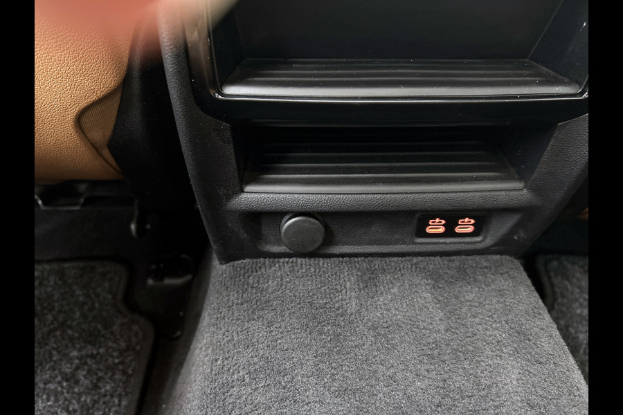 BMW 5 Serie 530e M-sport iPerformance High Executive(Dealer OnderH, Panorama, Lane Assist, Trekhaak, StoelV, Camera, Etc)